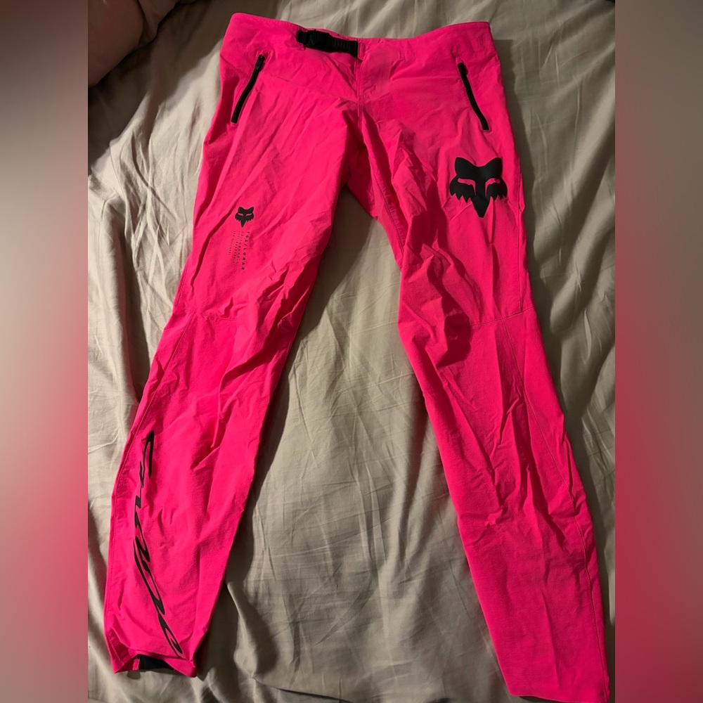 Women’s Fox Mountain Biking Pants Pink and Black